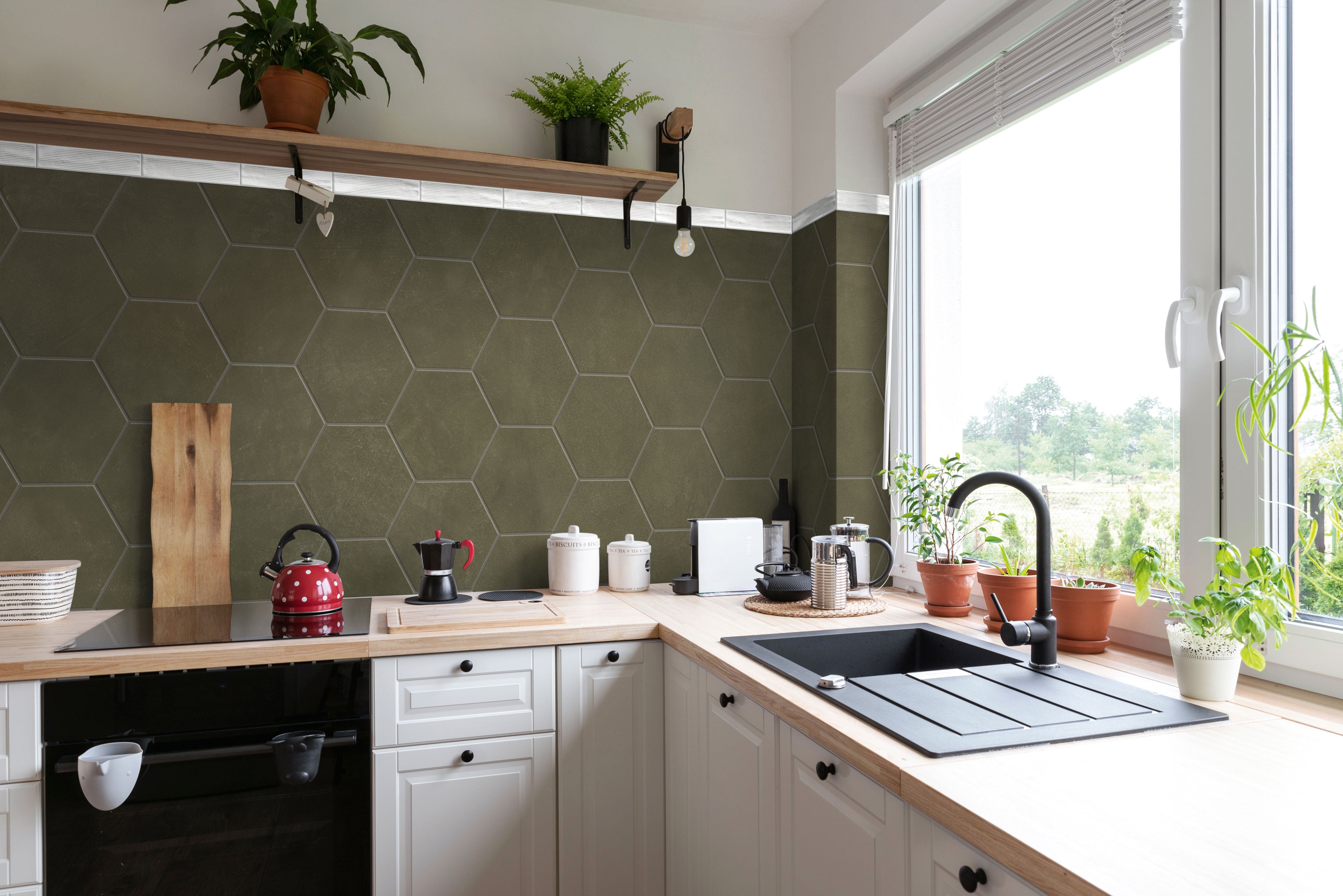 Earthen 10x10 Matte Hexagon Porcelain Tile in Jade