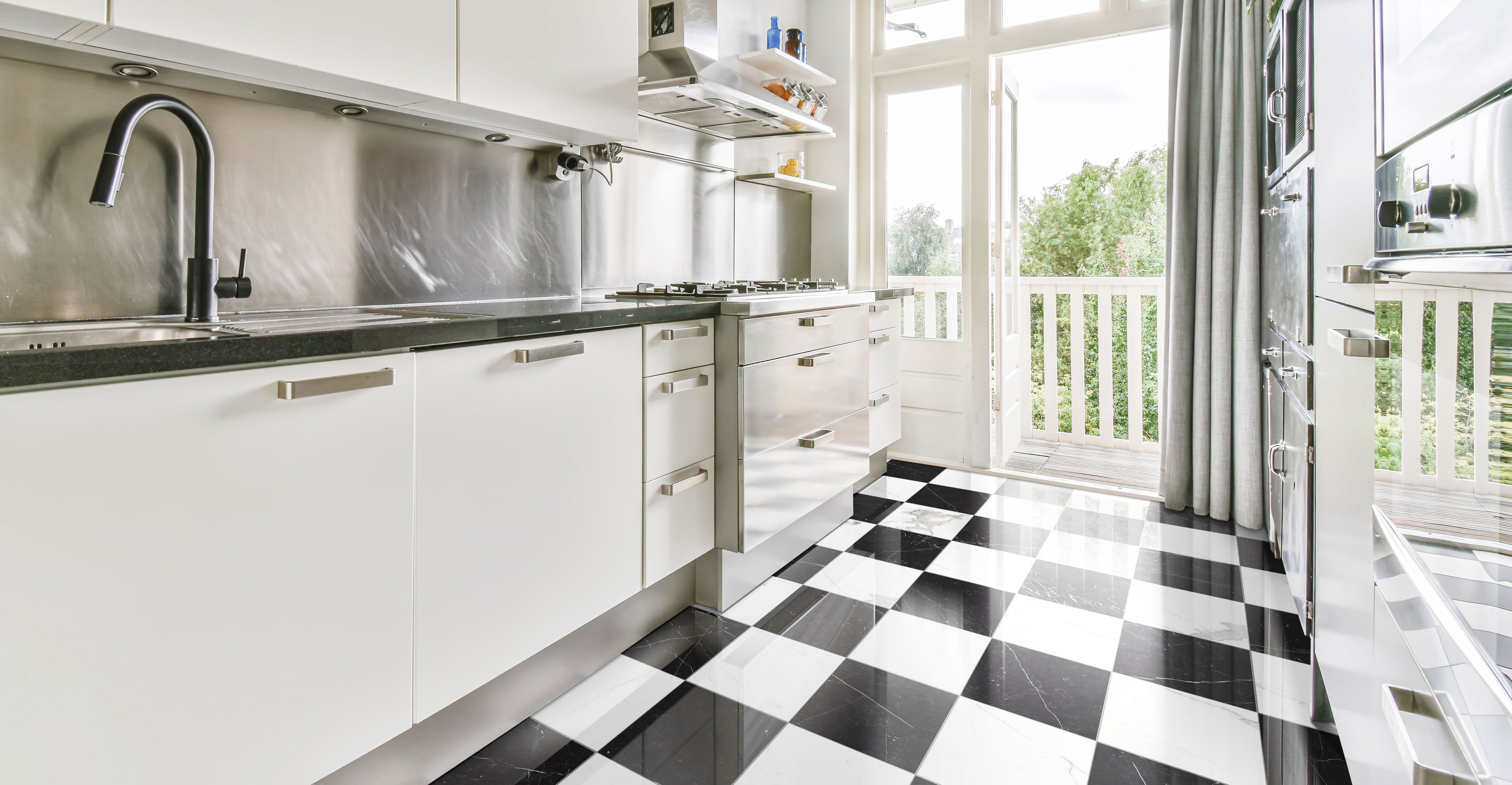 Luxury 12x12 Polished Porcelain Tile in Nero Marquina