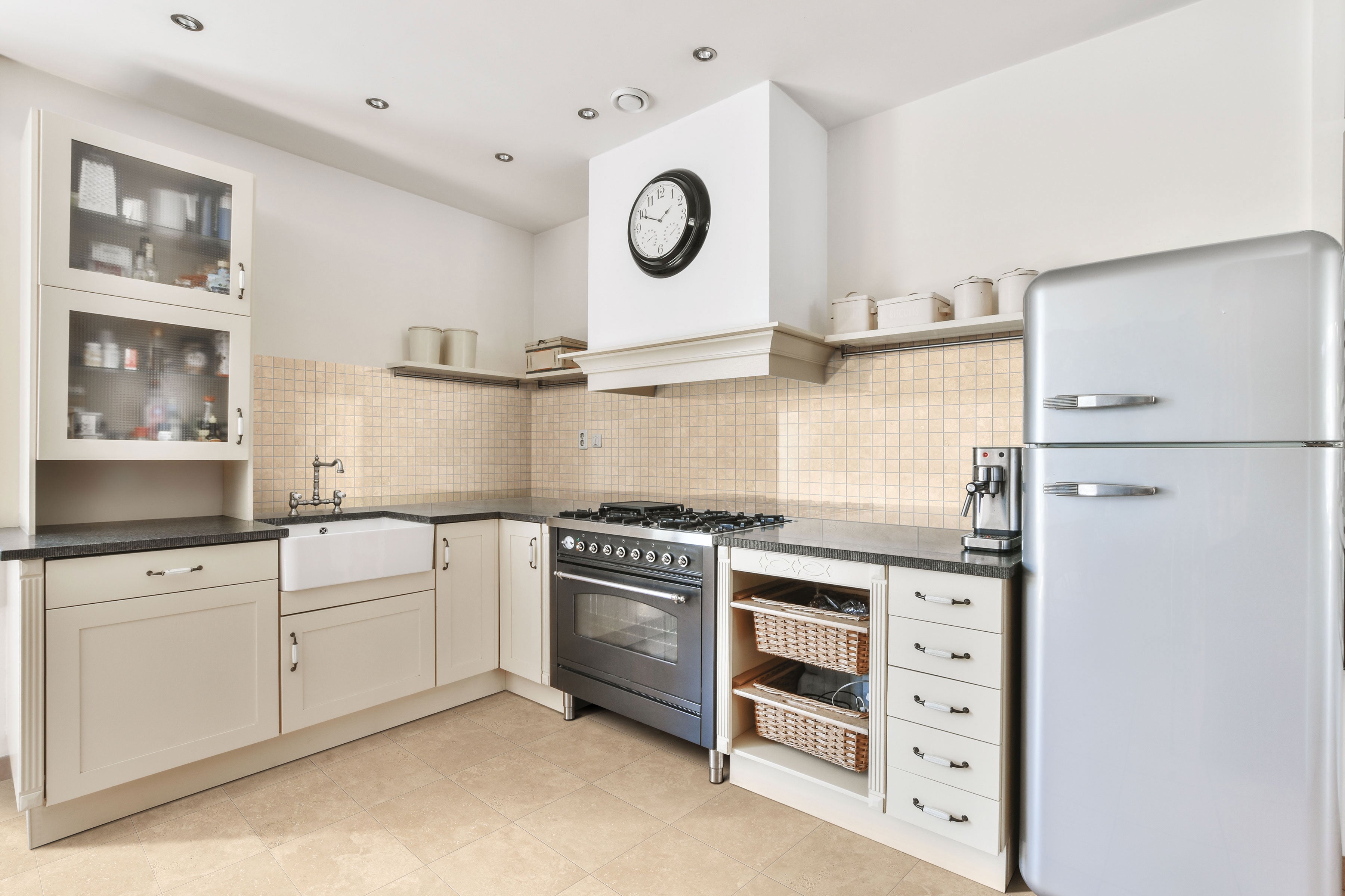 Luxury 12x12 Matte Porcelain Tile in Marfil