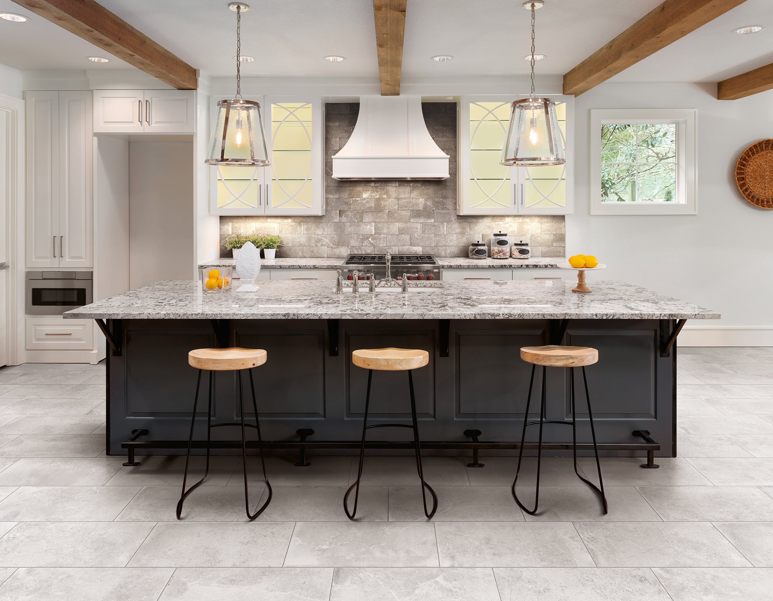 MILE_stone_RusticStone_White_12x24_Tapue_6x12_A.jpg