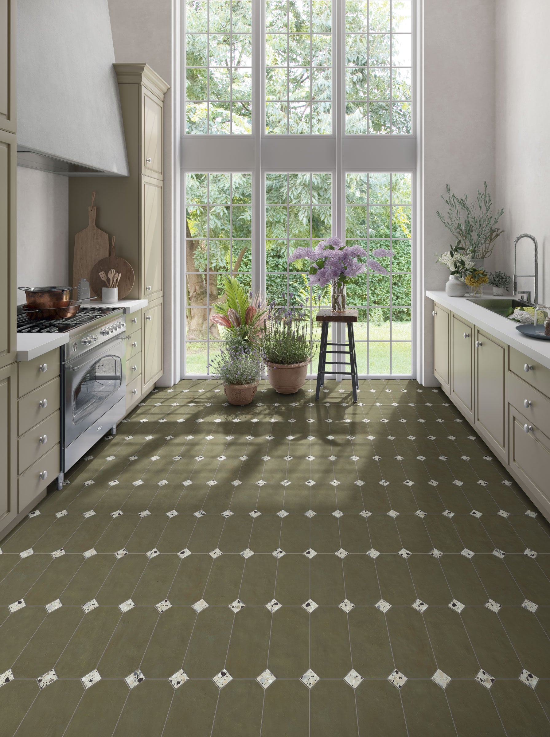 Shapes 13x13 Matte Porcelain Palace Royale Tile in Jade